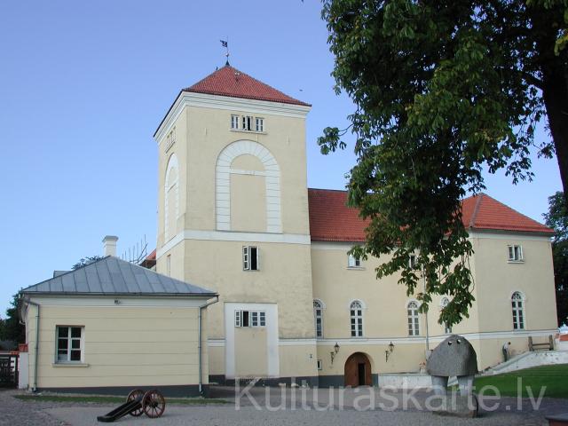Ventspils muzejs Livonijas ordeņa pilī